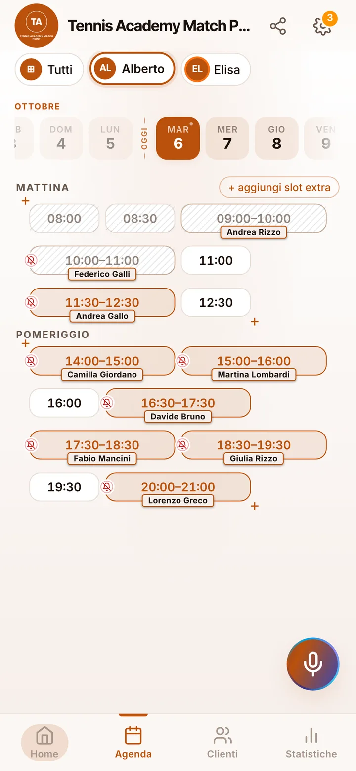 L’agenda del giorno di Tennis Academy Match Point, con gli orari occupati e quelli liberi